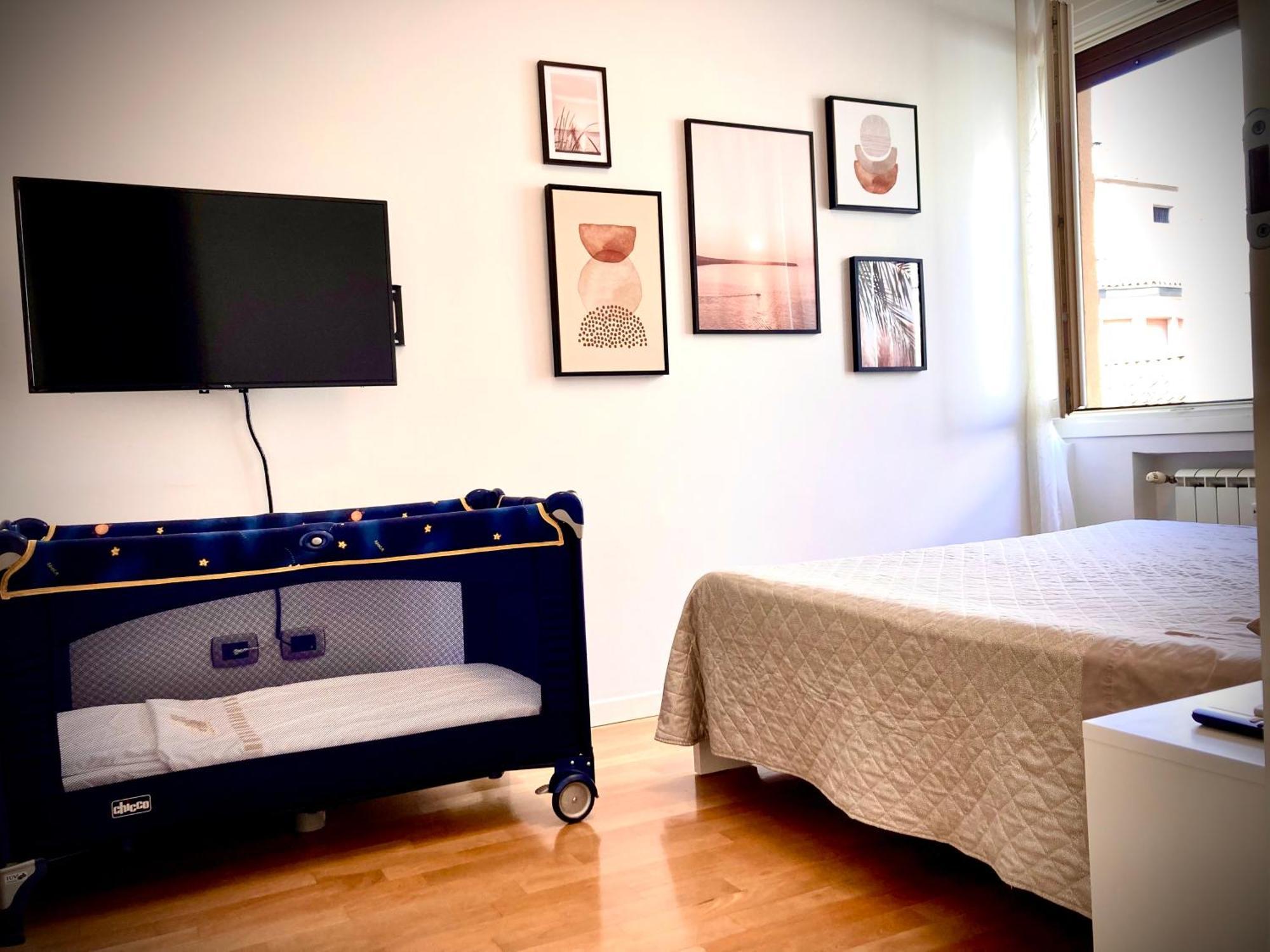 Tuliphouse Da Davide Apartment Bologna Bagian luar foto